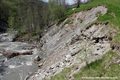 Glissement de terrain le long des berges de l'Arly suite  la crue du 01/05/2015