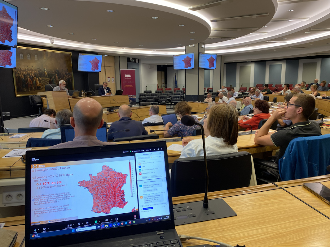 Matin'Alpes du 11 juin 2025 - Conf&eacute;rence de Vincent KOULINSKI &agrave; Grenoble