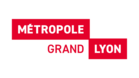 La Mission Sret Scurit Gestion de Crise assure, au sein de la dlgation ressources humaines et moyens gnraux, les missions lies  l'urgence,  savoir : la coordination de la gestion des occupations illicites sur le patrimoine de la Mtropole de Lyon, la gestion de crise, la gestion des astreintes  Patrimoine  et de  Direction Gnrale  et l'expertise en matire de sret sur le patrimoine priv et le domaine public mtropolitain.

Sous la responsabilit du responsable, le rfrent sret assure, au sein d'une unit de 5 personnes, des missions de conseil, d'audit, et aussi oprationnelles pour l'ensemble des sites et des vnements de la collectivit.

Vos missions :

Votre rle consiste  raliser des audits et des diagnostics de sret sur les sites mtropolitains (maisons du Rhne, collges, btiments administratifs, espaces publics), mettre des prconisations adaptes et personnalises pour amliorer leur niveau de sret et  accompagner les chefs d'tablissements, les amnageurs et les services techniques dans la mise en uvre des recommandations, au regard des contraintes de programmation (techniques, humaines et financires).

Vous accompagnez galement les chefs d'tablissement dans la rdaction et la mise en uvre des procdures de scurisation de sites spcifiques (Htel de Mtropole, Institut de l'Enfance et de la Famille, MEOMIE ) en partenariat avec les services, les prestataires et les partenaires institutionnels.

Paralllement, vous tes amen  concevoir les dispositifs de scurisation d'vnements organiss ou revendicatifs (annoncs ou inopins) et d'assurer en prsentiel le rle de  coordinateur  scurit (sances du conseil de Mtropole, runions et vnements  caractre sensibles, manifestations revendicatrices au sige de l'institution, vnementiel).

Dans cette unit, une polyvalence sur l'ensemble des activits tout comme un degr d'oprationnalit minimal est attendu tant dans la mise en uvre des dispositifs transversaux internes et externes de gestion de crise, dispositifs ORSEC que pour des interventions sur la gestion des astreintes et des occupations illicites.

Date de fin de candidature : 27/01/2025