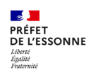 Sous l'autorit du Prfet, la DDT met en uvre les politiques des ministres de la transition cologique et solidaire, de la cohsion des territoires, de la ville et du logement et de l'agriculture, sur le territoire trs vari de l'Essonne.

Au sein de la DDT, le service environnement porte les politiques prioritaires dans le domaine de l'environnement et du dveloppement de la culture de l'environnement. Compos de 25 agents, il compte 3 bureaux dont le bureau de la prvention des risques et des nuisances (BPRN) compos de 6 agents. Le BPRN est en charge de la prvention des risques naturels et technologiques, de la rduction des nuisances lies au bruit des grandes infrastructures de transport. Il est mobilis en cas de gestion de crise inondations. Il contribue  l'valuation environnementale des plans et projets et produit des avis sur la prise en compte des risques dans les documents et autorisation d'urbanisme.

Missions du/de la charg(e) de la prvention des risques naturels majeurs :
- Participer  l'laboration et  la rvision des PPR naturels : tablissement de cahier des charges pour raliser les tudes, suivi des tudes, cartographies (enjeux, zonage rglementaire) en utilisant l'outil QGIS, rdaction de documents rglementaires ;
- Suivre les PPRi approuvs (accompagnement des collectivits) ;
- Suivre la mise en uvre des PAPI, les tudes associes et instruire les demandes FPRNM ;
- Participer  la prparation et  la gestion de crise inondation dans le cadre de la mission RDI, connatre les ouvrages hydrauliques de protection contre les crues ;
- Etablir des avis sur des documents d'urbanisme (PLU, Porter  connaissance) et des projets d'amnagement ;
- Contribuer  l'valuation environnementale des plans et projets ;
- Assister les collectivits, amnageurs sur des projets en zones  risques ;
- Participer aux actions d'information prventive.

Emploi ouvert aux titulaires et aux contractuels - Catgorie B