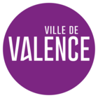 Au sein du dpartement Attractivit Proximit, la direction de la prvention a pour mission la coordination et mise en uvre dactions de prvention et gestion des risques, de cohsion sociale sur les quartiers dits prioritaires de la Ville, de prvention de la dlinquance, ainsi que lemploi des pouvoirs de police du Maire dans plusieurs domaines de la scurit civile.


Sous la responsabilit de la directrice de la prvention, assure le pilotage du service prvention des risques et  ce titre :
- Manage une quipe de 5 personnes ;
- Elabore, pilote, coordonne des dispositifs de prvention des risques, de planification des secours et de scurit civile, de protection des biens et des personnes sur le territoire communal ;
- Participe  la dfinition,  la mise en uvre et au suivi de la politique scurit incendie, dfense incendie, accessibilit et scurit des personnes sur le territoire communal ;
- Conseille, accompagne les autorits en situation de crise ;
- Est le garant des procdures administratives et juridiques mises en uvre par son service (fermeture administrative dtablissements recevant du public, arrt de mise en scurit dans le cadre des prils, ralisation de travaux doffice) ;
- Gre les budgets de fonctionnement (50000) et investissement (80000) de son service ;
- Peut tre amen  particier, au mme titre que ses collaborateurs, aux missions lies  lactivit de la Direction.

Dispositifs principaux pilots par le service :
- La mise en uvre oprationnelle de lastreinte communale et du Plan Communal de Sauvegarde (PCS) ;
- La coordination et ou la participation aux dispositifs de scurisation dvnement de scurit civile survenant sur le territoire ;
- Le suivi des Etablissements Recevant du Public (ERP) prsents sur le territoire communal au titre des comptences scurit et accessibilit ;
- Veille  la mise en conformit des ERP communaux, anime le rseau des rfrents dtablissement communaux ;
- La scurisation des manifestations autorises  se drouler sur le territoire de la commune ;
- La gestion de la Dfense Extrieure Contre lIncendie (DECI) sur le territoire ;
- La mise en uvre du pouvoir de police spciale du Maire relatif  la protection des biens et des personnes ;
- Dans le cadre dune convention passe avec Valence Romans Agglo, intervient  lagglo sur certains dossiers.