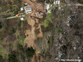Glissement de terrain � Montselgues en Ard�che - Deux maisons d�truites