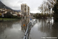 Inondation du quai Charpenay  La Tronche par la crue de l'Isre du 13/12/2023