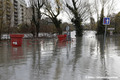 Inondation du quai Charpenay  La Tronche par la crue de l'Isre du 13/12/2023