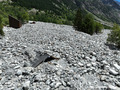 Crue du torrent des �tan�ons � la B�rarde - habitation engrav�e jusqu'au toit