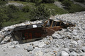 Crue du torrent des �tan�ons � la B�rarde - habitation engrav�e jusqu'au toit