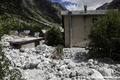 Crue du torrent des �tan�ons � la B�rarde - habitations engrav�es