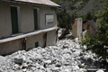 Crue du torrent des �tan�ons � la B�rarde - b�timents engrav�s dans le centre du village