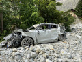 Crue du torrent des �tan�ons � la B�rarde - voiture emport�e par la crue
